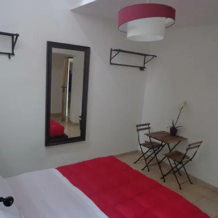 Le Tre Corone Hostel