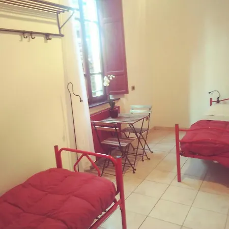 Le Tre Corone Hostel